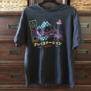 Playstation black short sleeve graphic tee in size L
